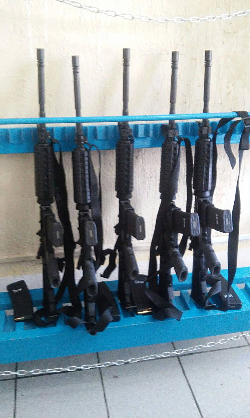 Equipo. Se entregaron 9 armas largas y 10 pistolas a la Policía Municipal de Matamoros.