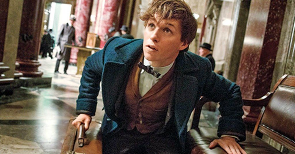 Eddie Redmayne dará vida en la ficción a Newt Scamander, el personaje central de la nueva saga fantástica de Rowling. (ARCHIVO)