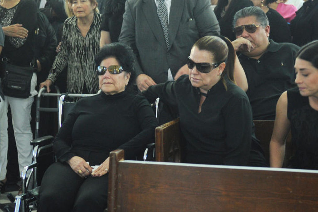 Leticia Herrera Ale agradeció al pueblo el apoyo que le brindaron, tanto a ella como a toda su familia 'en estos tiempos tan difíciles'. (EL SIGLO DE TORREÓN)