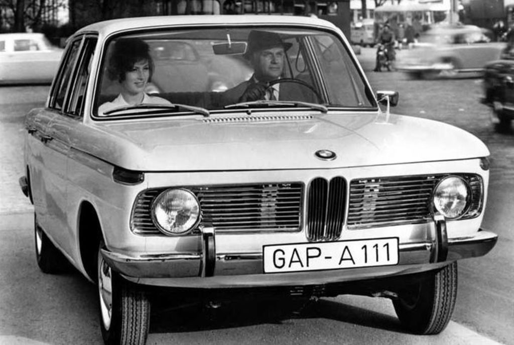 Un BMW 1500 modelo 1962. (AP)
