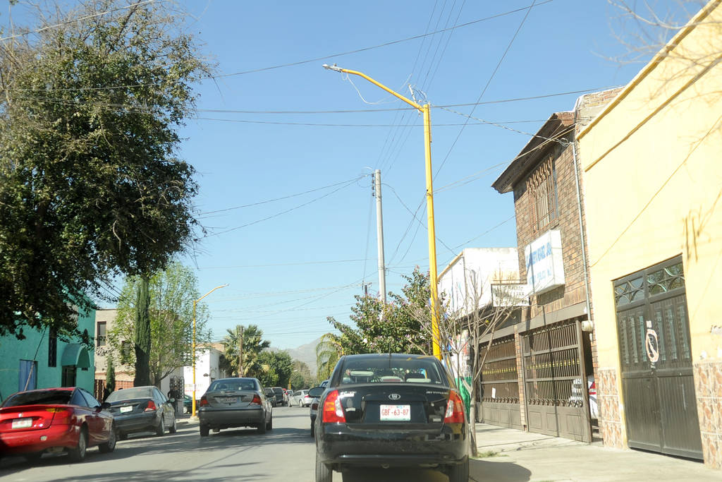 Sin luz. Varias comunidades de Ciudad Lerdo se quedaron sin energía eléctrica. (EL SIGLO DE TORREÓN)