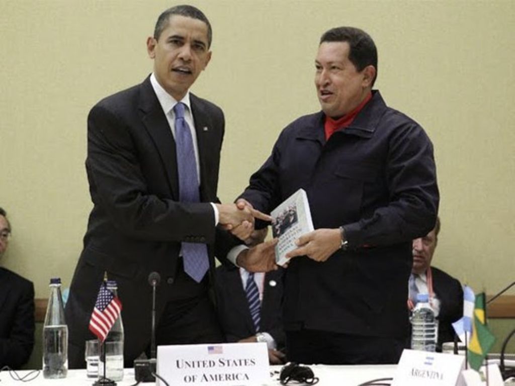'Cuando llegué al poder, en la primera Cumbre de las Américas a la que asistí (en 2009), Hugo Chávez era aún la figura dominante en la conversación en Latinoamérica', aseguró Obama. (ARCHIVO)