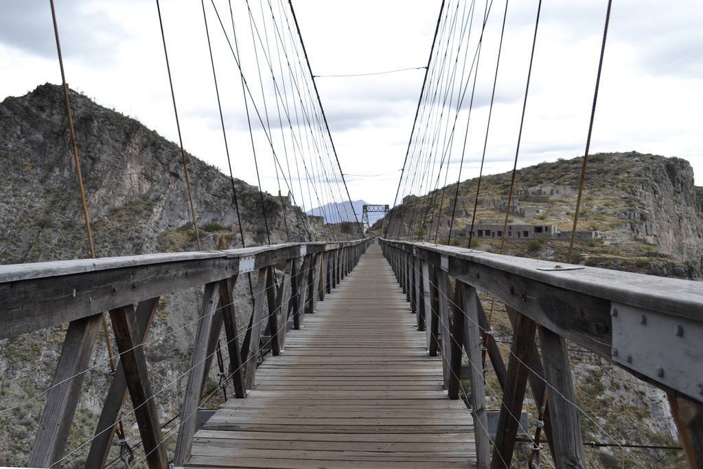 Vacaciones. El Puente de Ojuela espera ya la temporada de Semana Santa para recibir a turistas. (EL SIGLO DE TORREÓN)