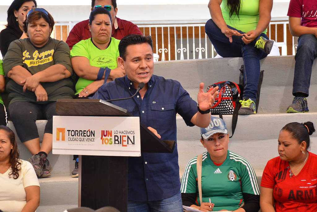 Esperan. Sergio Sisbeles Alvarado, sub secretario de Prevención y Participación Ciudadana de Coahuila, dice que programas no se frenarán por recursos. (FERNANDO COMPEÁN)