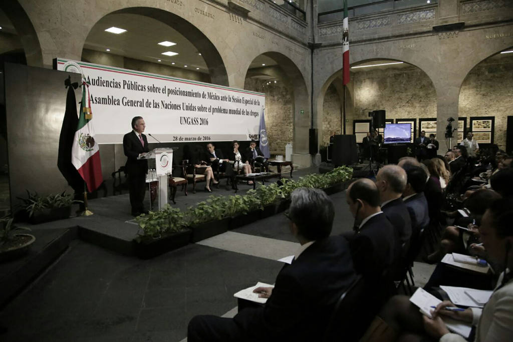 Debate. Iniciaron las audiencias públicas sobre el posicionamiento de México ante la sesión especial de la Asamblea General de las Naciones Unidas, sobre el problema mundial de las drogas.