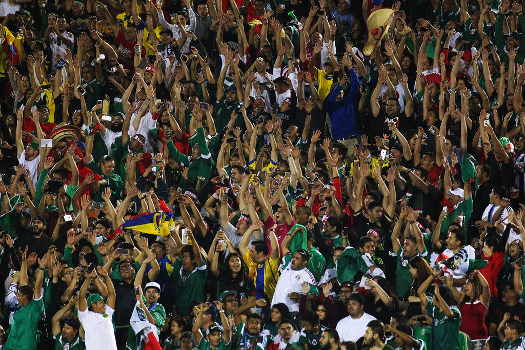 La Federación Mexicana de Futbol tratará de erradicar el famoso grito de los aficionados para así evitar sanciones de la FIFA. (Jam Media)