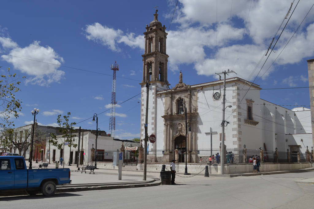 Para visitar. La Iglesia de Santiago Apóstol es una de los atractivos de Mapimí. (EL SIGLO DE TORREÓN)