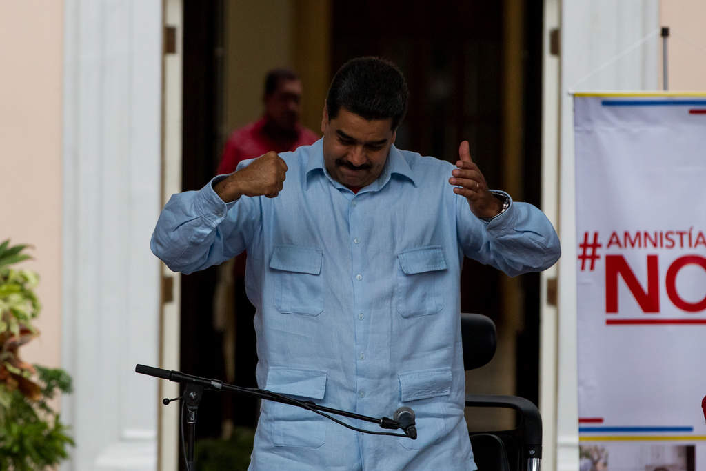 Acción. Maduro llamó ‘basura corrupta’ a Rajoy. (EFE)
