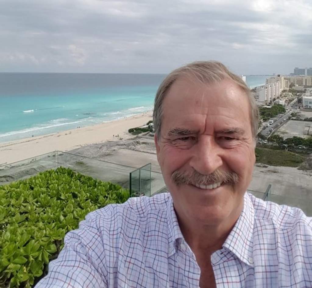 El expresidente de México, Vicente Fox, le dijo a Donald Trump que no era bienvenido en Cancún. (TWITTER)