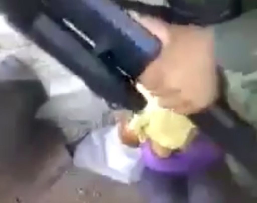 En redes sociales se ha difundido un video de tortura a una joven mujer que ya ha tenido consecuencias. (ESPECIAL)