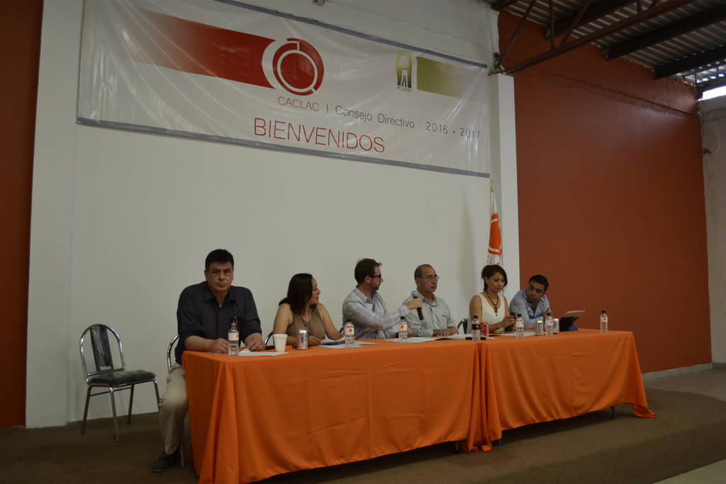 No les gusta. El Colegio de Arquitectos dio a conocer su opinión y análisis del proyecto del teleférico de Torreón. (CLAUDIA LANDEROS)