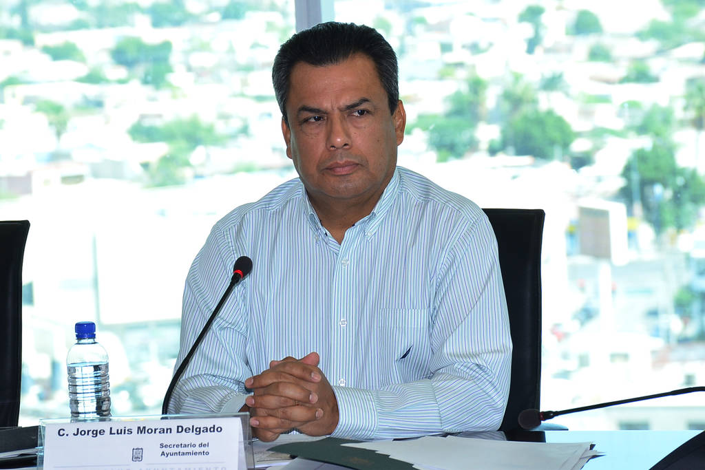 'En el caso del PAN, los tiempos electorales muestran (...) que endurecerán sus posiciones”, Jorge Luis Morán, secretario del Ayuntamiento. (FERNANDO COMPEÁN) 