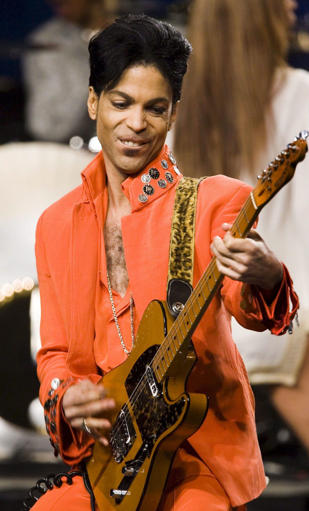 Miles de usuarios han posteado comentarios lamentando la muerte de Prince. (ARCHIVO) 