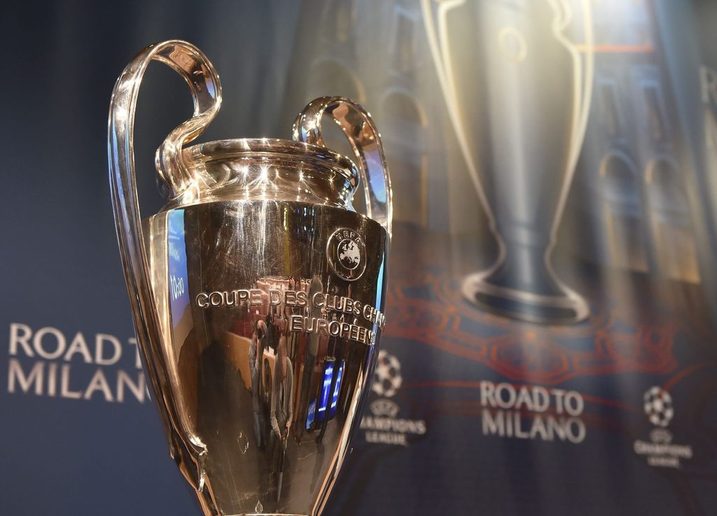 La joya deseada, el trofeo de la Liga de Campeones de la UEFA. (EFE)