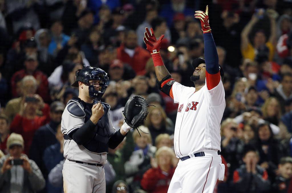 David Ortiz volvió a conectar cuadrangular en la victoria de Boston 8-0 sobre los Yanquis de Nueva York. (AP)