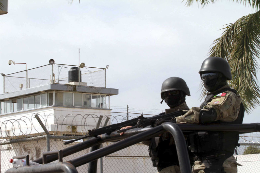 Armas. El personal que ejecutó la revisión logró detectar el lugar donde se encontraba el arsenal de armas.