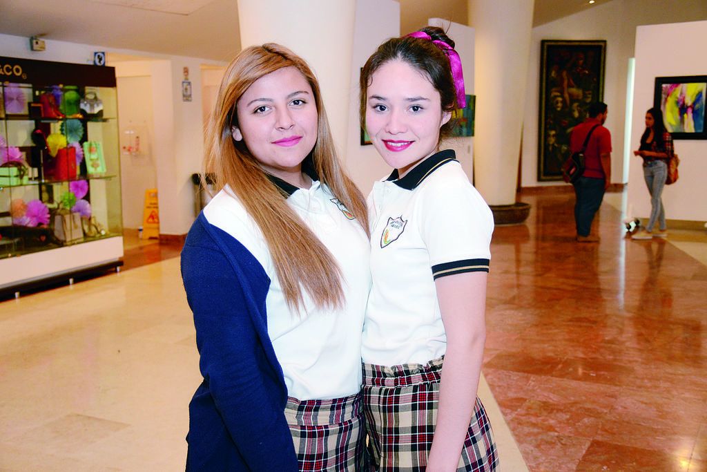 Ariana y Fernanda.