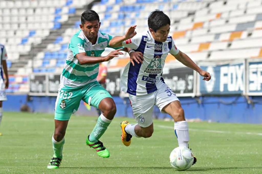 Aunque los primeros minutos del partido fueron intensos y reñidos, los Tuzos pusieron la balanza a su favor con varios goles. (Cortesía Liga MX)