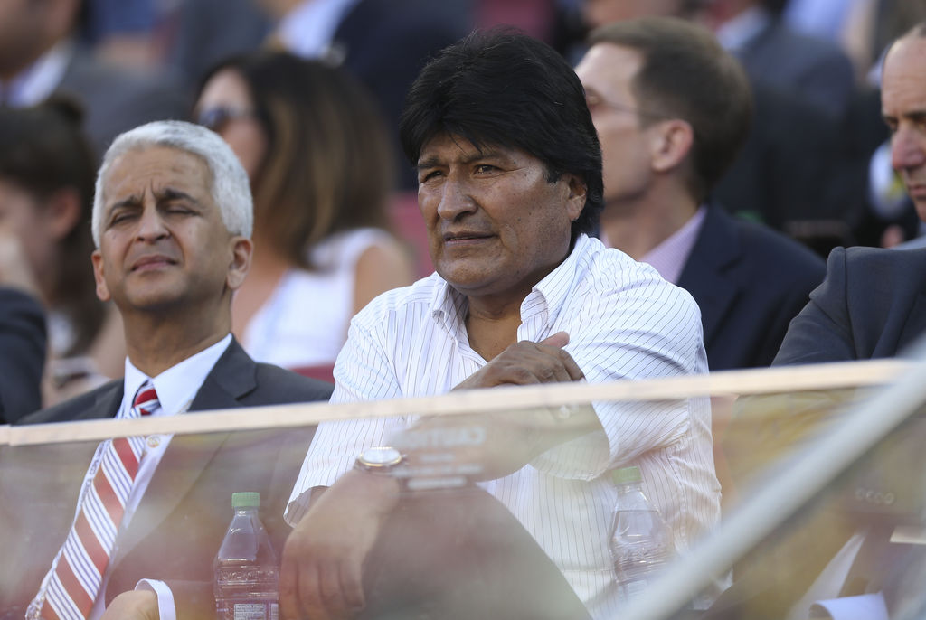 En la víspera, el mandatario boliviano se reunió en California, Estados Unidos, con Gianni Infantino, presidente del máximo organismo futbolero, para concretar la petición a la espera de que se cumpla en 2025. (ARCHIVO)