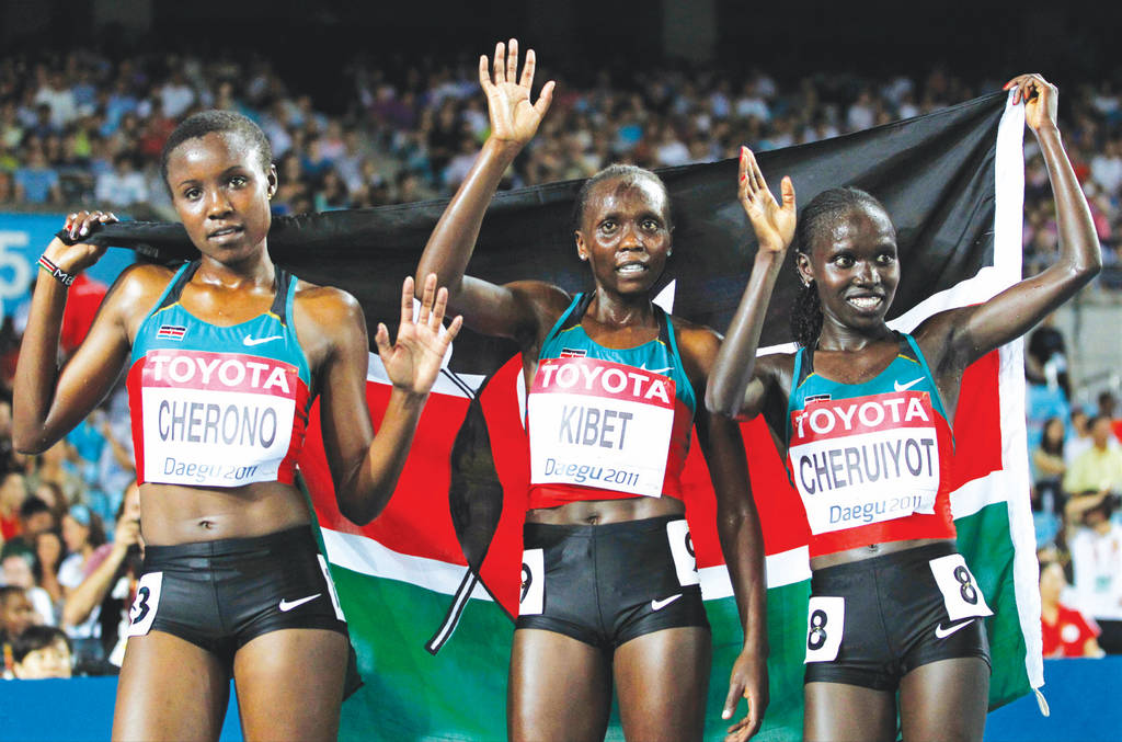 Atletas kenyanos y rusos han dado positivo en exámenes antidoping. (Archivo)