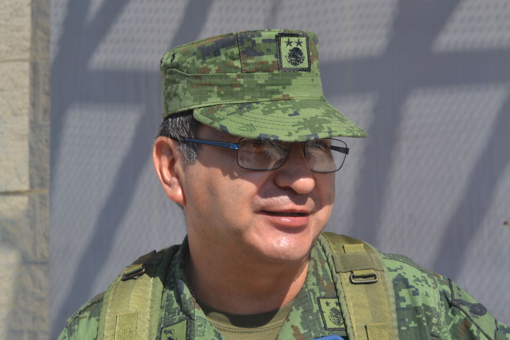 El general Juan Manuel Díaz Organitos, comandante del Mando Especial de La Laguna, reiteró que los 300 elementos que integran la Policía Militar continuarán apoyando a la estructura de seguridad pública. (ARCHIVO)