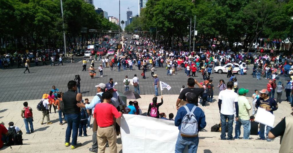 La Secretaría de Seguridad Pública capitalina informó que los manifestantes se reúnen en la glorieta del Ángel, pero que hasta el momento no afectan la vialidad. (ARCHIVO)