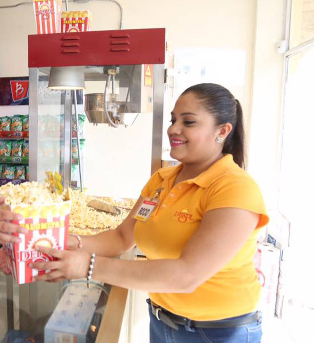 Apertura. En Madero abrió sus puertas una sucursal de una reconocida cadena comercial. (CORTESÍA)