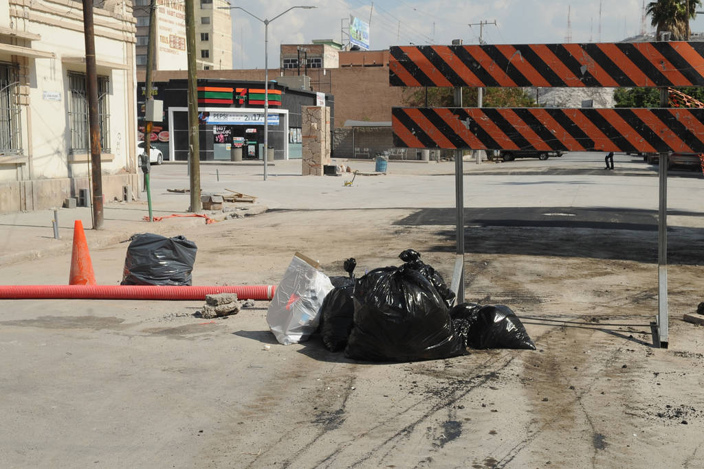 Limpieza. En el Paseo Morelos será necesario contar con otra propuesta para la recolección de la basura. (EL SIGLO DE TORREÓN) 