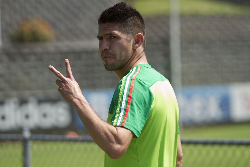 Ricardo Peláez confirmó que el delantero Oribe Peralta formará parte de la Selección Olímpica.