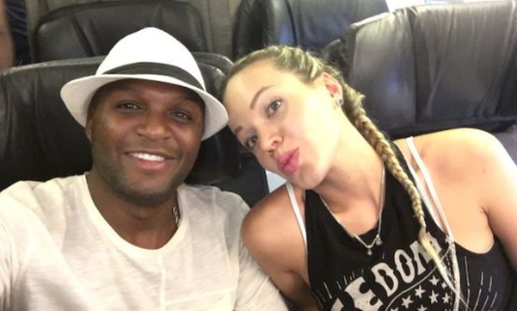 El abogado José Díaz, dio a conocer que Mosquera y su esposa interpusieron una denuncia penal en contra de Karla por intento de extorsión el pasado 5 de mayo. (TWITTER)