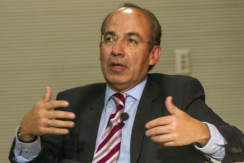 Este martes, quien fue Jefe del Ejecutivo federal de México de 2006 a 2012, aceptó la invitación para ser miembro independiente en el Consejo de Administración de la empresa Avangrid.

