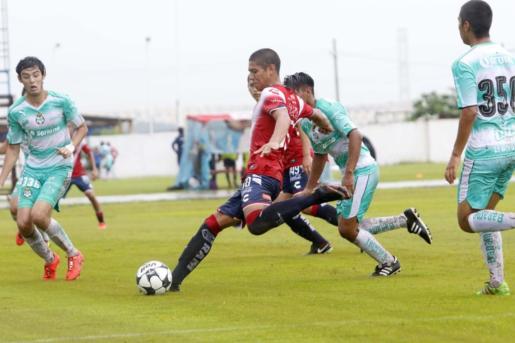 Los anotadores del encuentro fueron Bryan Jaquez y Santiago Ramos. (EL SIGLO DE TORREÓN)