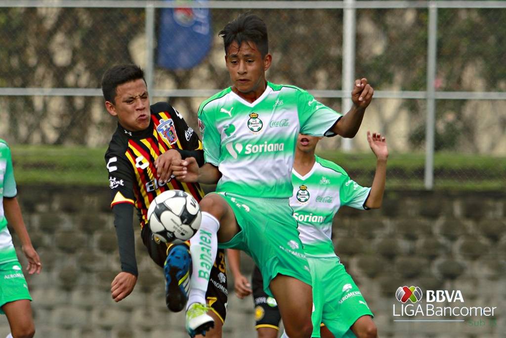 Tapatíos y laguneros no se hicieron daño en el partido. 