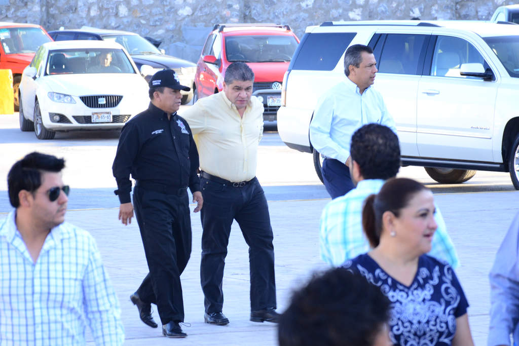 Precaución. El alcalde de Torreón asegura que no aumentará su seguridad, pero tomará precauciones todos los días. (ARCHIVO) 