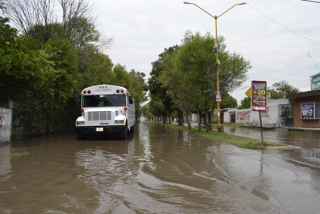 Inundaciones. En esta ocasión, la zona urbana de Lerdo fue la más afectada con las precipitaciones al acumularse el agua.