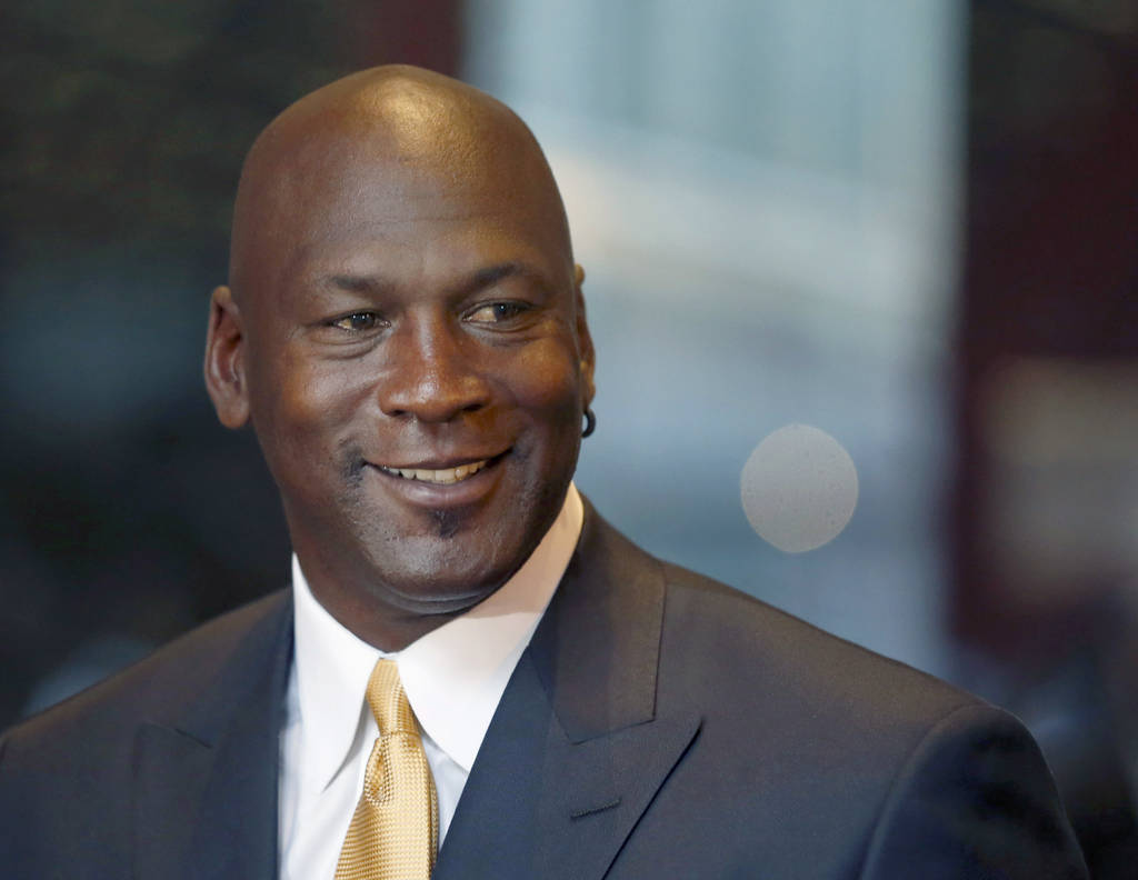 Michael Jordan donó el dinero a un museo afroestadounidense. (AP)   