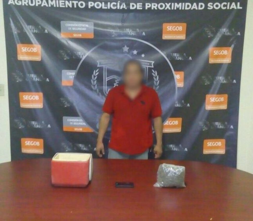 El detenido, la droga y el vehículo asegurados fueron puestos a disposición del Ministerio Público de la Procuraduría General de Justicia en el Estado. (ESPECIAL)