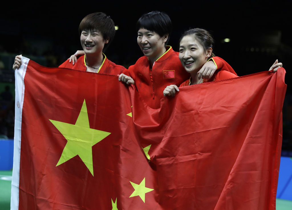 Las chinas Xiaoxia Li, Shiwen Liu y Ning Ding superaron 3-0 al equipo alemán. (AP)
