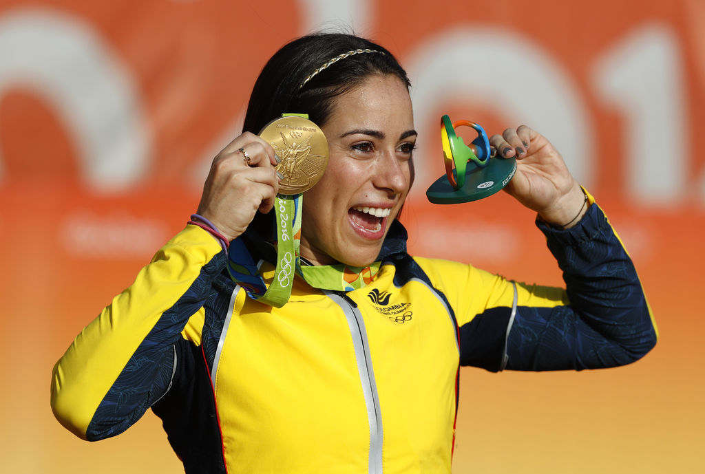 Mariana Pajón conquistó su segunda presa dorada tras ganar también en Londres 2012. (AP)