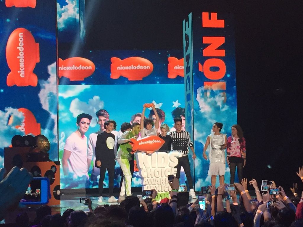 CD9 se ha impuesto en la entrega de premios de Nickelodeon. (TWITTER) 