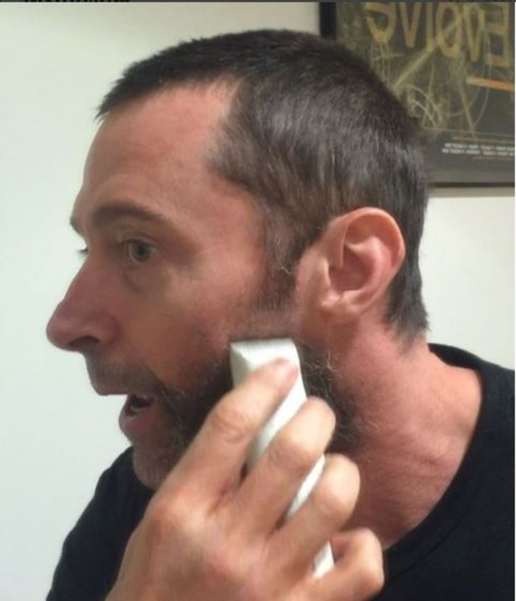 El actor publicó un video donde se ve que se está quitando la barba. (INSTAGRAM)