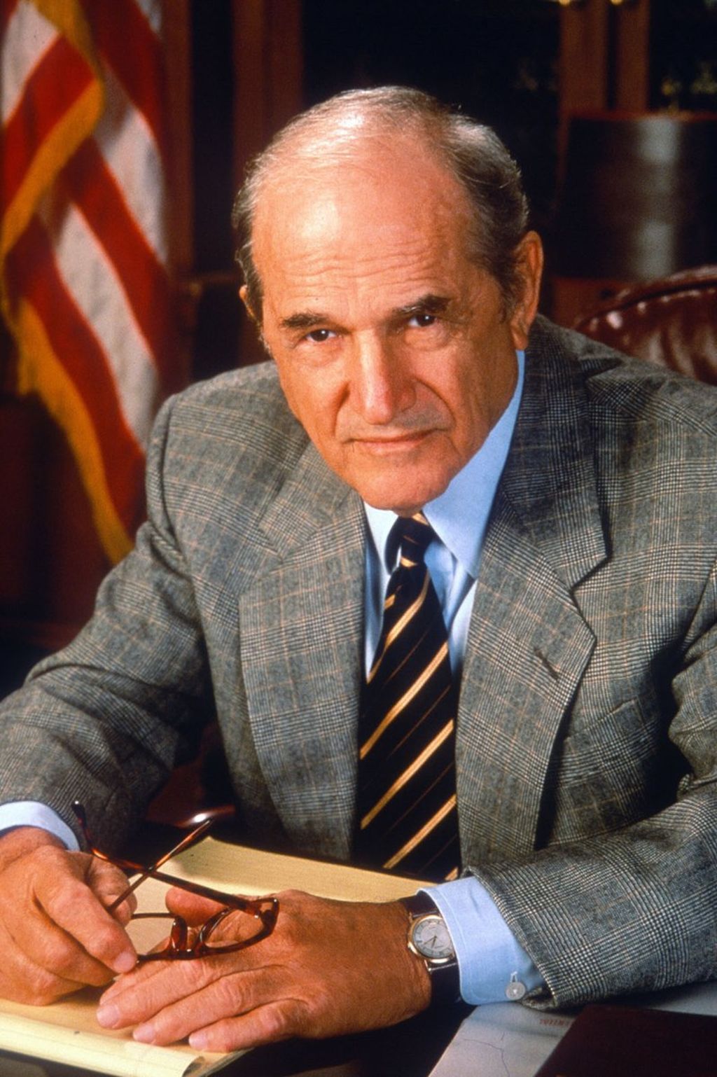  Hill interpretó a Schiff durante 10 temporadas de La Ley y el Orden (entre 1990 y 2000). (TWITTER)

