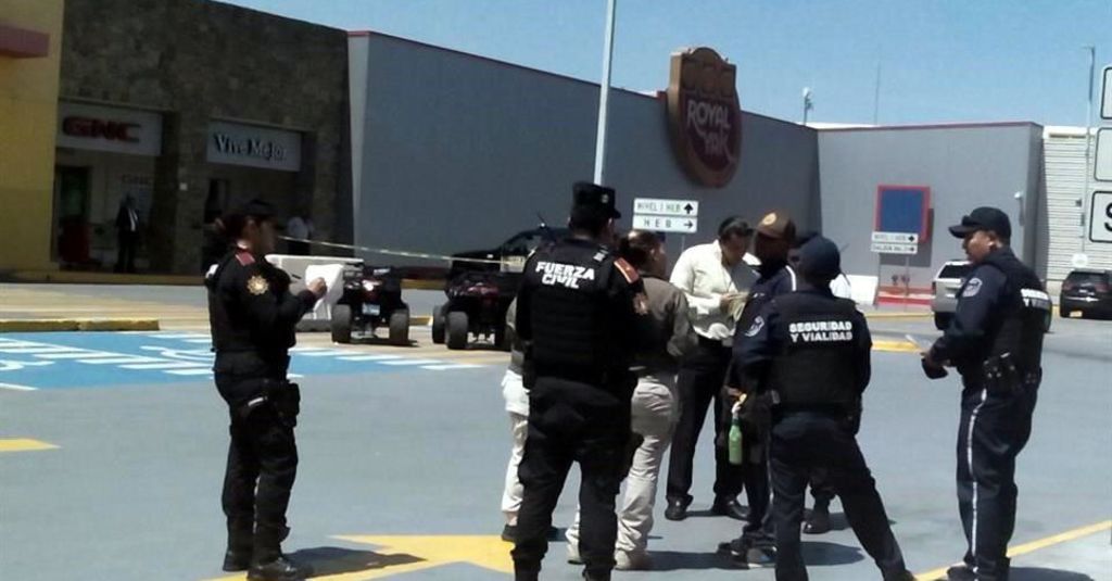 Sin contar con permiso, los coahuilenses pretendían ejecutar una orden de aprehensión en Nuevo León. (TWITTER) 