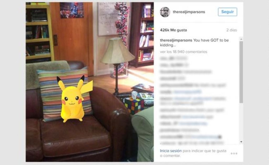 Juego. Jim Parsons publicó una imagen en donde se ve a Pokémon Go utilizar su sillón en The Big Bang Theory. (INSTAGRAM)
