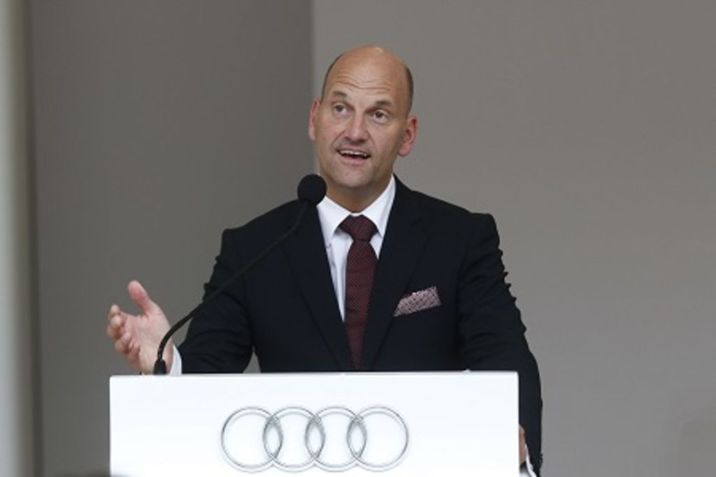 Según testigos, a finales de junio Rust fue obligado por personal de seguridad de la planta de Audi en Puebla a abandonar las instalaciones de la empresa. (ARCHIVO)
