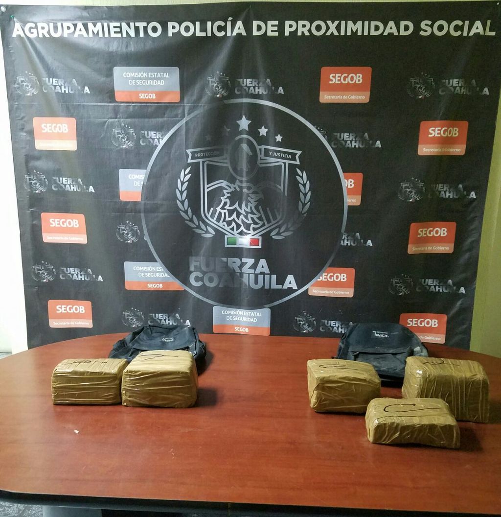 Los agentes estatales pusieron la droga a disposición del Ministerio Público de la Federación adscrito a la Delegación Coahuila de la Procuraduría General de la República. (ESPECIAL)