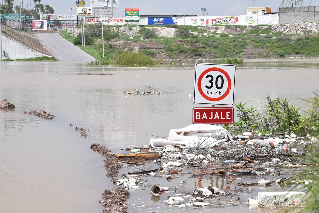 Limpieza. La Dirección de Medio Ambiente realizará acciones de retiro de basura en el río Nazas.