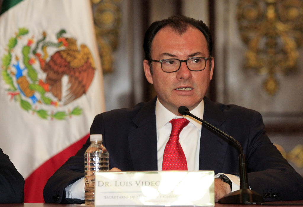 Luis Videgaray expuso que se prevén también ajustes al gasto público, como ha venido ocurriendo en los últimos años. (ARCHIVO) 