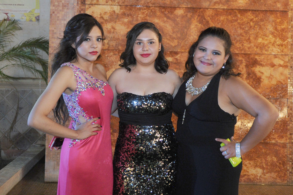 Claudia, Ana y Lupita.