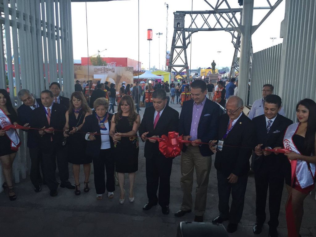 El alcalde Miguel Ángel Riquelme encabezó la ceremonia de inauguración de la Feria de Torreón. (EL SIGLO DE TORREÓN)